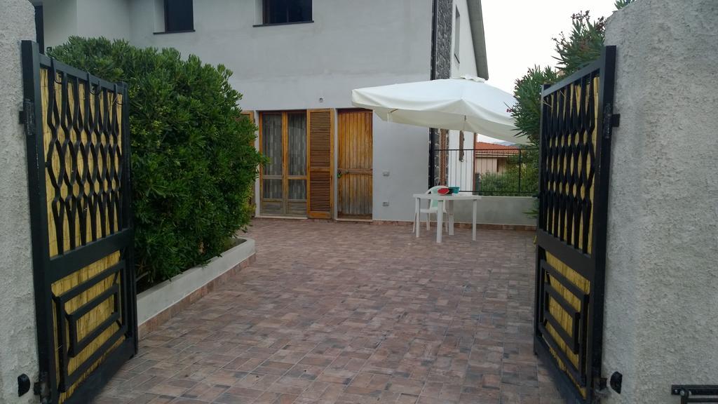 卡拉古诺内Casa Degli Oleandri Sul Cortile R6314公寓 外观 照片